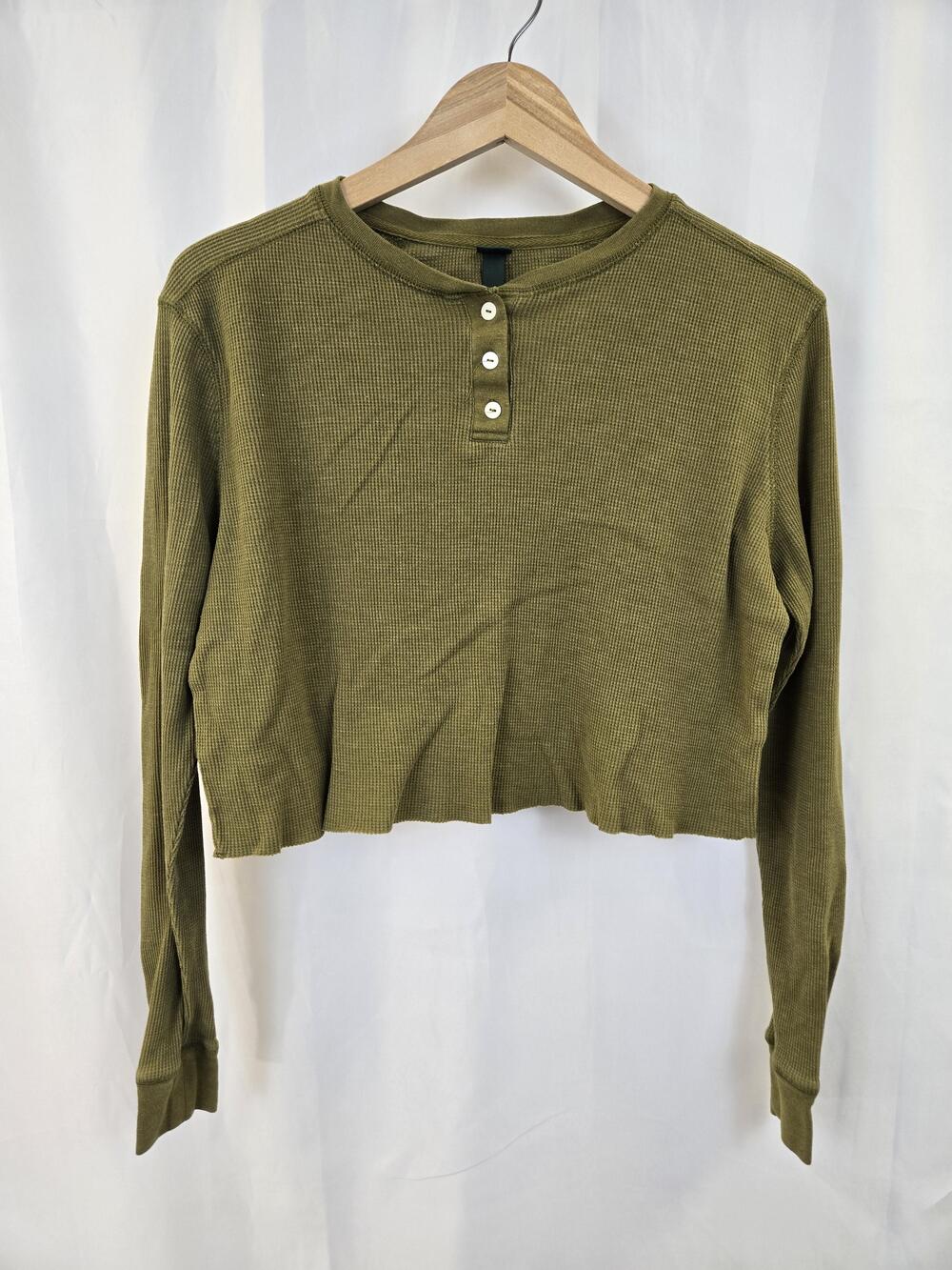 Wild Fable Shirt Teens XL Green Waffle Thermal Henley Cropped Long Sleeve Top